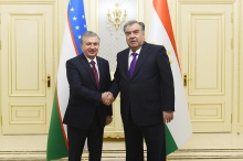 Одамон аз дӯстӣ ёбанд бахт…