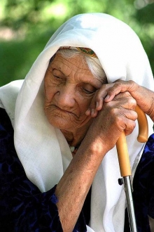 ТАЪСИРИ НООРОМИ БА ҲУҚУҚИ ЗАНОНУ МОДАРОН ДАР ГУЗАШТАИ ТАЪРИХ ВА ЗАМОНИ МУОСИР