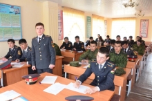 Озмун аз фанни математикаи олӣ дар байни курсантони Академияи ВКД