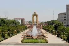 Ҳизбу ҳаракатҳои ғайридавлатӣ - зидди ҷомеа