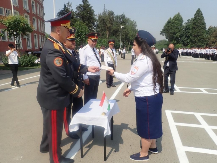 Курсантон ҳамчун афсарони оянда